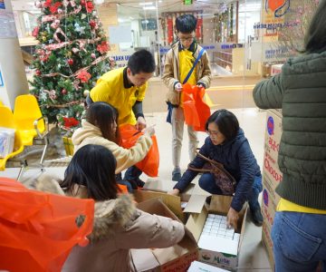 Hoạt động từ thiện