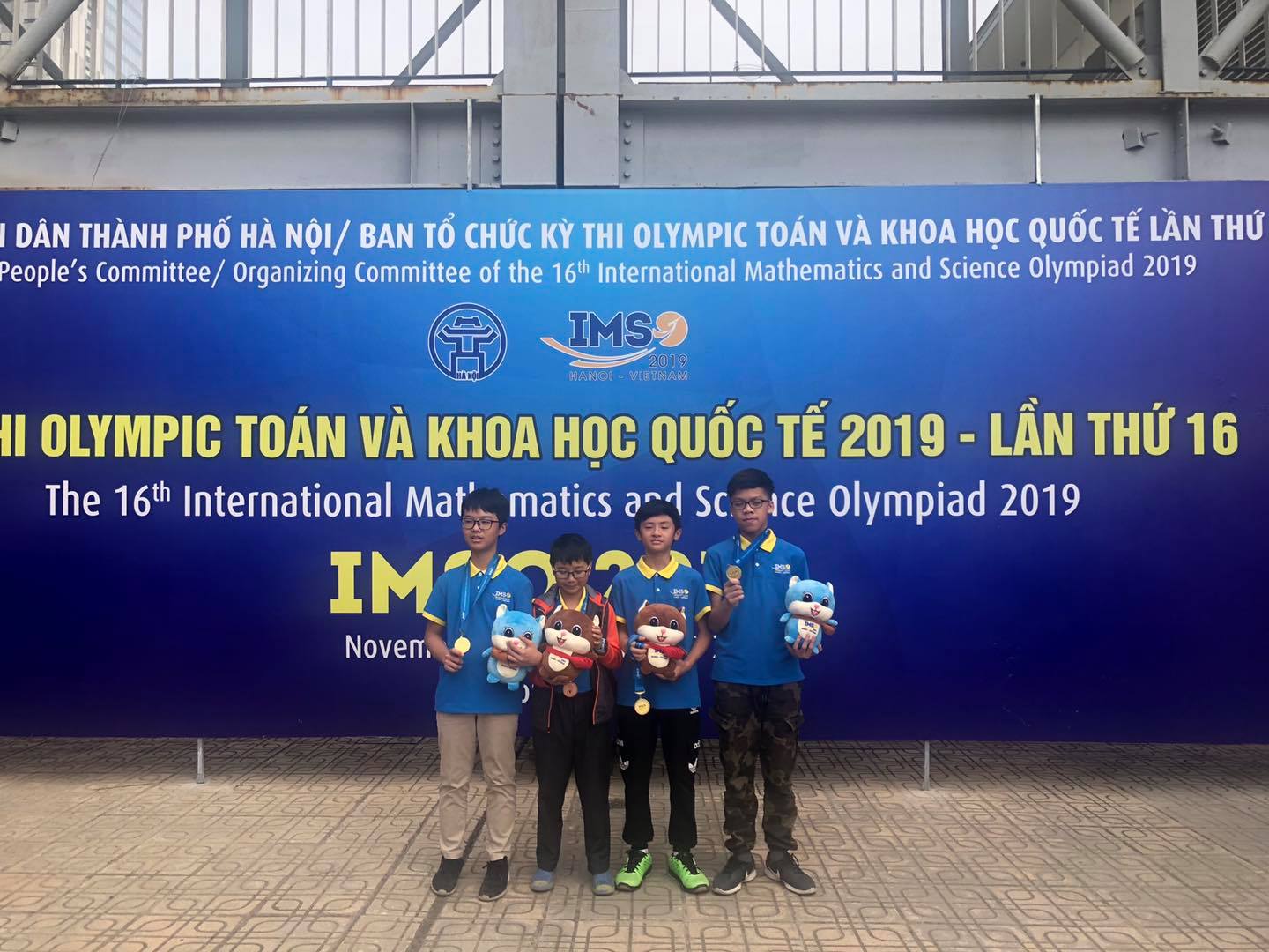 BỒI DƯỠNG HỌC SINH CHUYÊN TOÁN VỚI LỚP HỌC TẠI CMATH