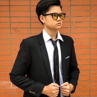 NGUYỄN HOÀNG ĐÀM THUYÊN