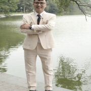 Thầy Phạm Duy Nam